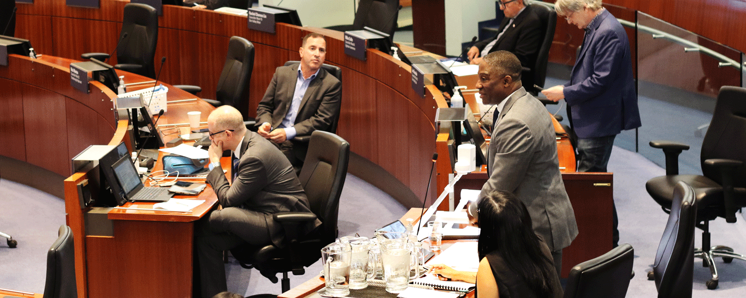 Ombudsman Kwame Addo presenting at Toronto City Council